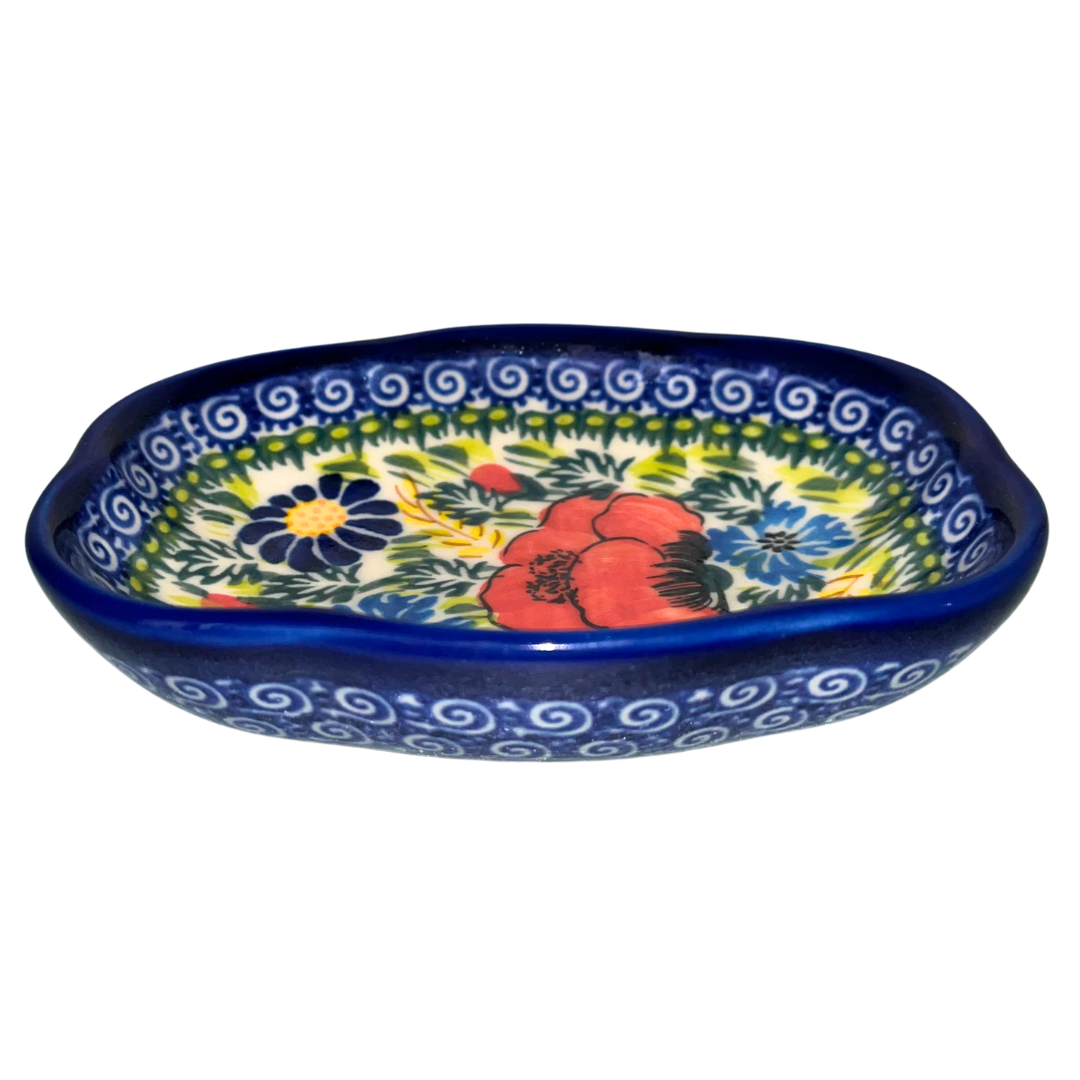 Kalich Pattern 188 Red Poppy Soap Dish, handmade in Poland. Features vibrant red poppies and traditional Polish pottery artistry. Durable, functional, and beautifully crafted.