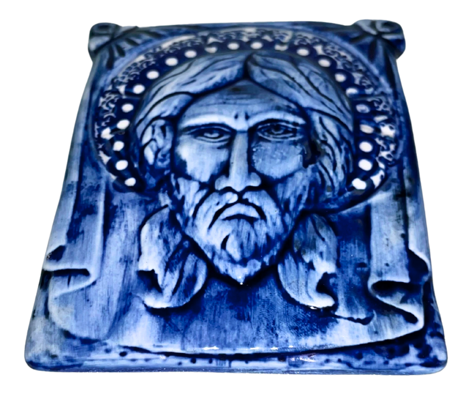 Handmade Polish pottery icon by Kaola Studio. Hand-painted ceramic wall icon with expressive detail and hanger on back. Crafted in Bolesławiec, Poland.