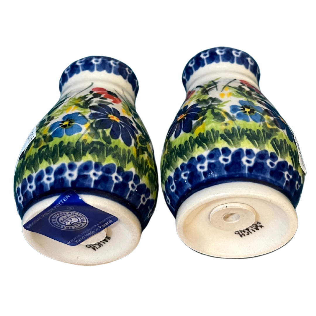 Ceramika Kalich Pattern 847 Meadow Breeze Polish pottery with hand-painted wildflowers and grasses. Authentic Bolesławiec stoneware, durable, dishwasher, microwave, and oven safe.