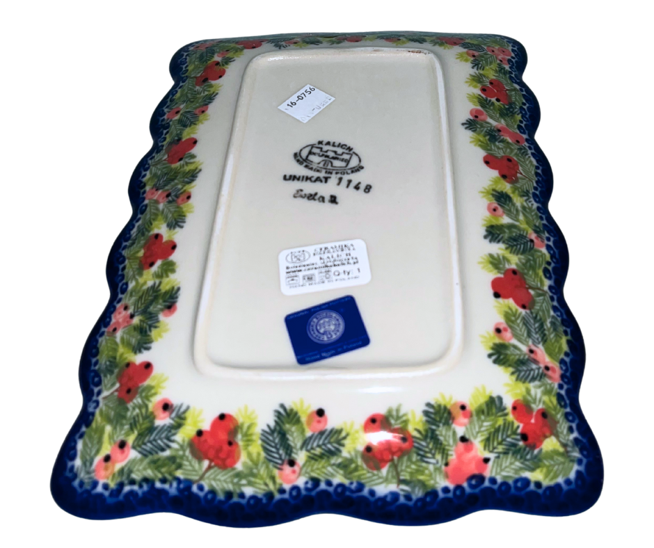 Cookie Platter in Kalich Polish Pottery Pattern 1148 Little Snowman. Hand-painted snowman, gifts, and winter greenery with scalloped border. Microwave oven & dishwasher safe.