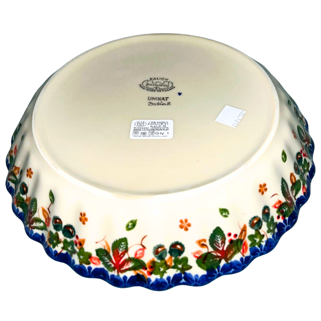 Kalich Polish Pottery 9-inch pie baker with hand-painted pumpkins, gourds & berries. Durable stoneware, perfect for fall baking, pies & seasonal entertaining.
