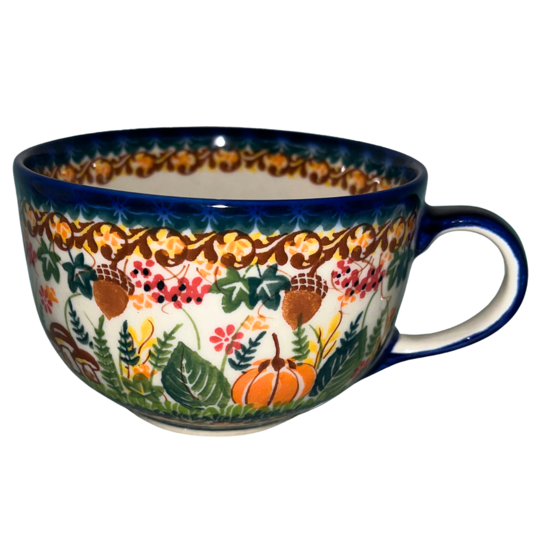 Charming Ceramika Kalich Pattern 1046 Hedgehogs and Acorns Polish pottery. Hand-painted with hedgehogs, acorns & leaves. Dishwasher, microwave & oven safe.