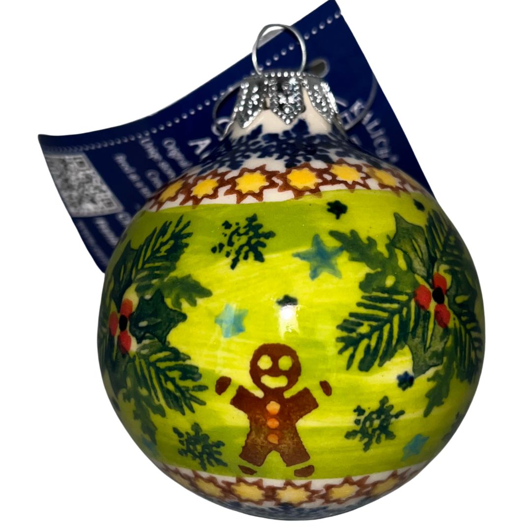 12-0561 GREEN WITH GINGERBREAD MAN.png