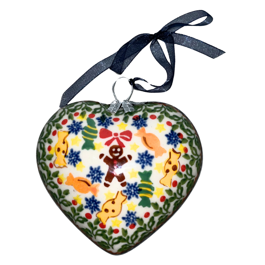 Handmade Polish pottery in Gingerbread Cookie pattern 717 by Ceramika Kalich. Festive, durable, and perfect for holiday décor or everyday use.