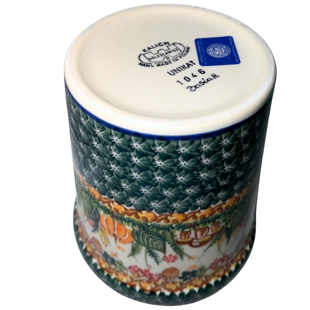 Charming Ceramika Kalich Pattern 1046 Hedgehogs and Acorns Polish pottery. Hand-painted with hedgehogs, acorns & leaves. Dishwasher, microwave & oven safe.