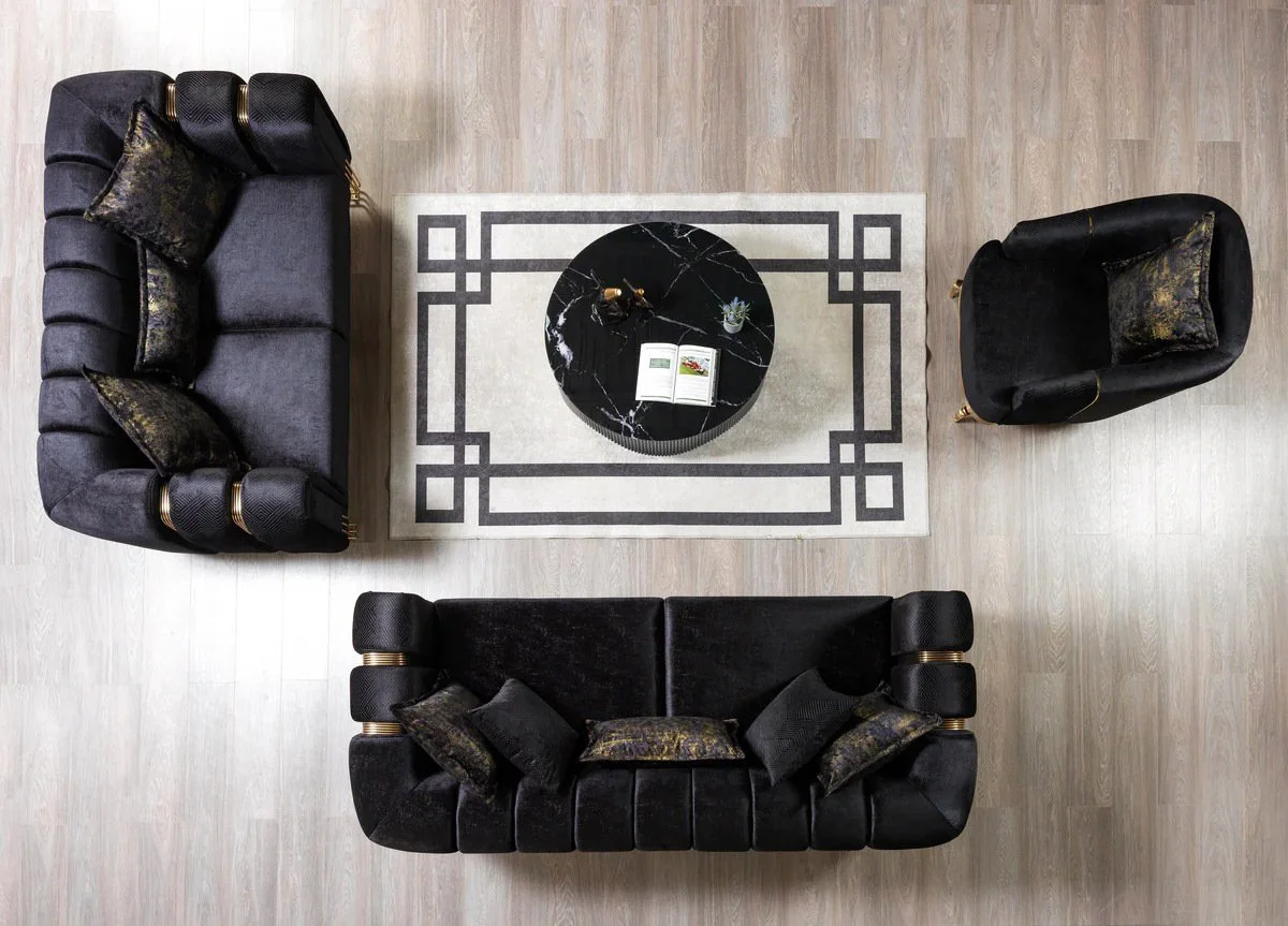 Diamond_Black_living_Room_03b.jpg