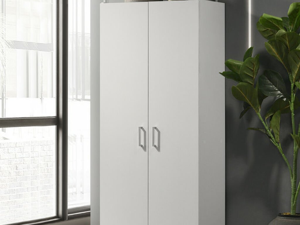 wardrobe 1.jpeg