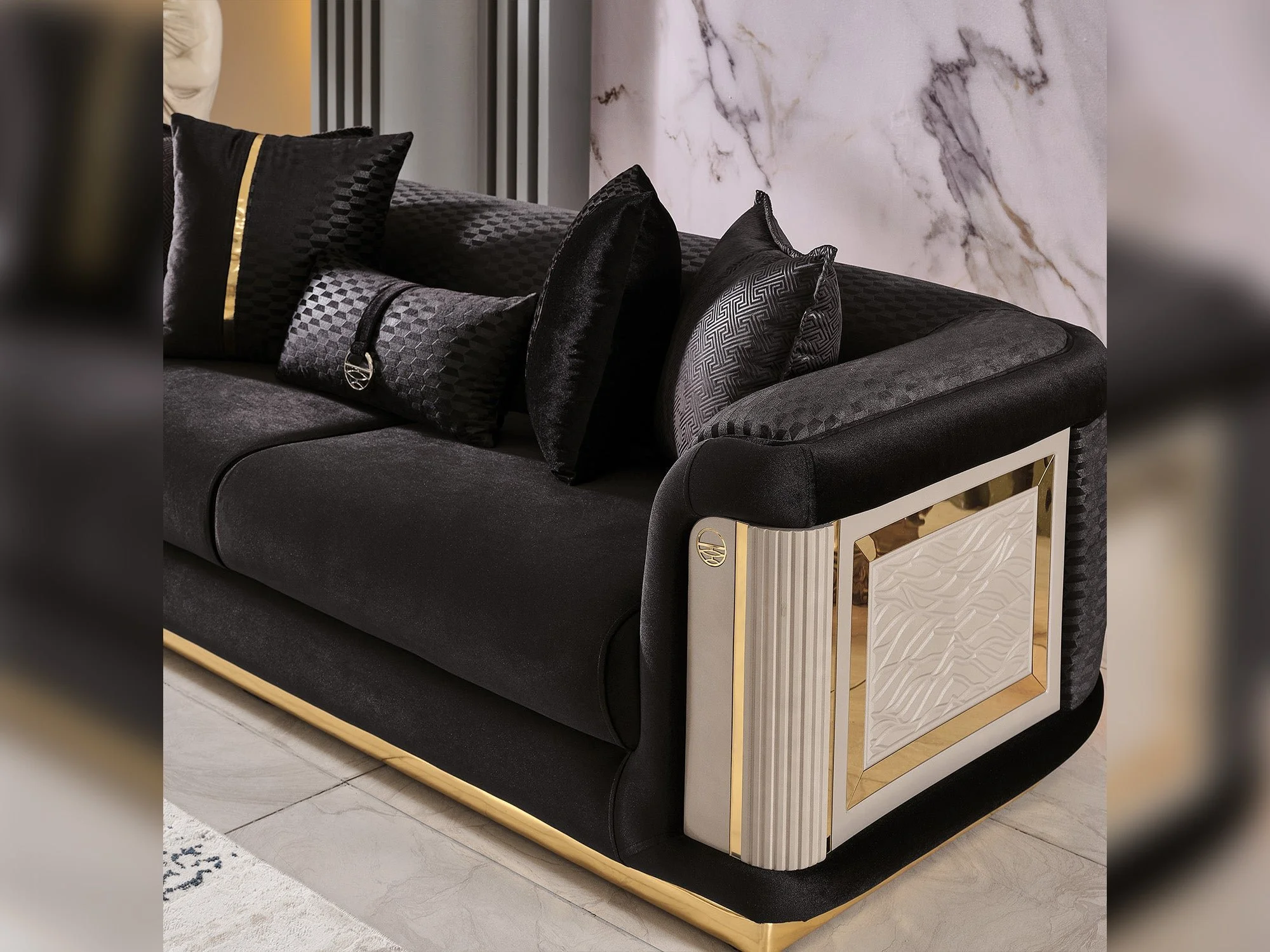 elegance_black_10_dd20222b-b3d4-4491-8218-f5e7a99f7692.jpg