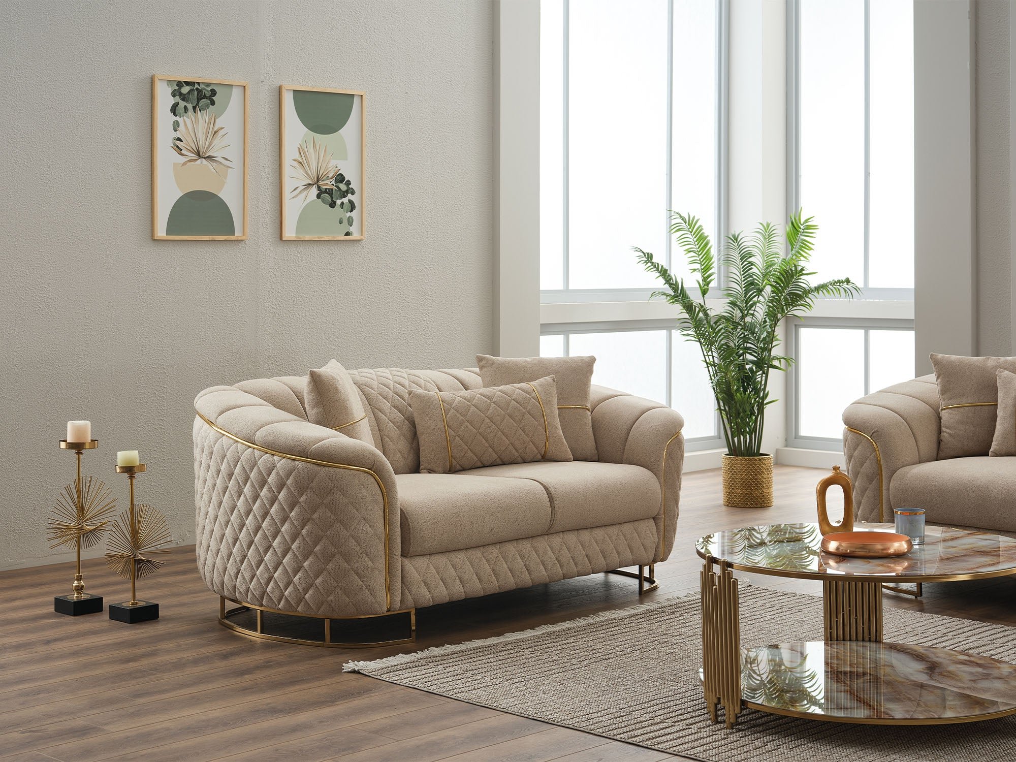 Victoria_Livingroom_9.jpg