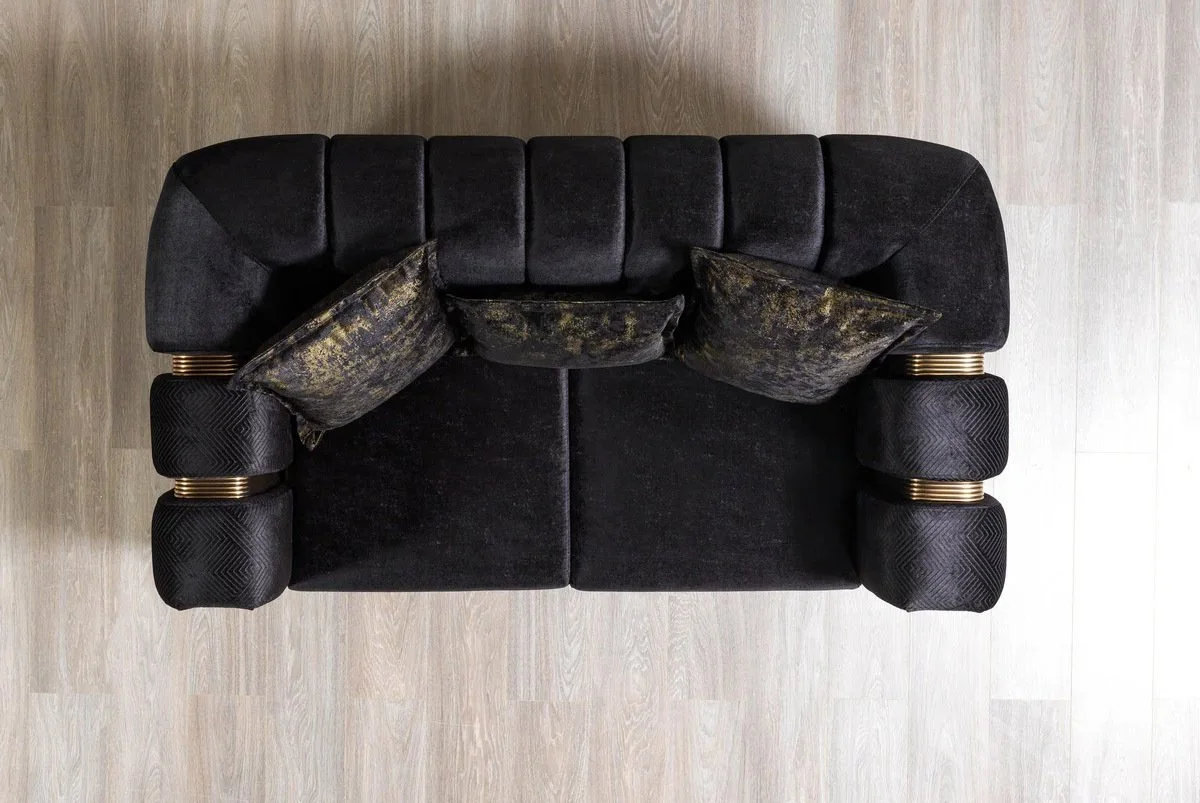 Diamond_Black_living_Room_15.jpg