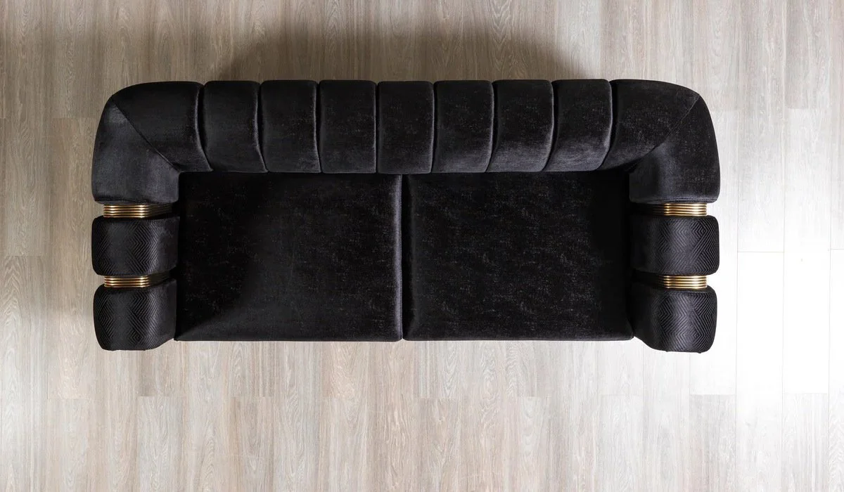 Diamond_Black_living_Room_14.jpg
