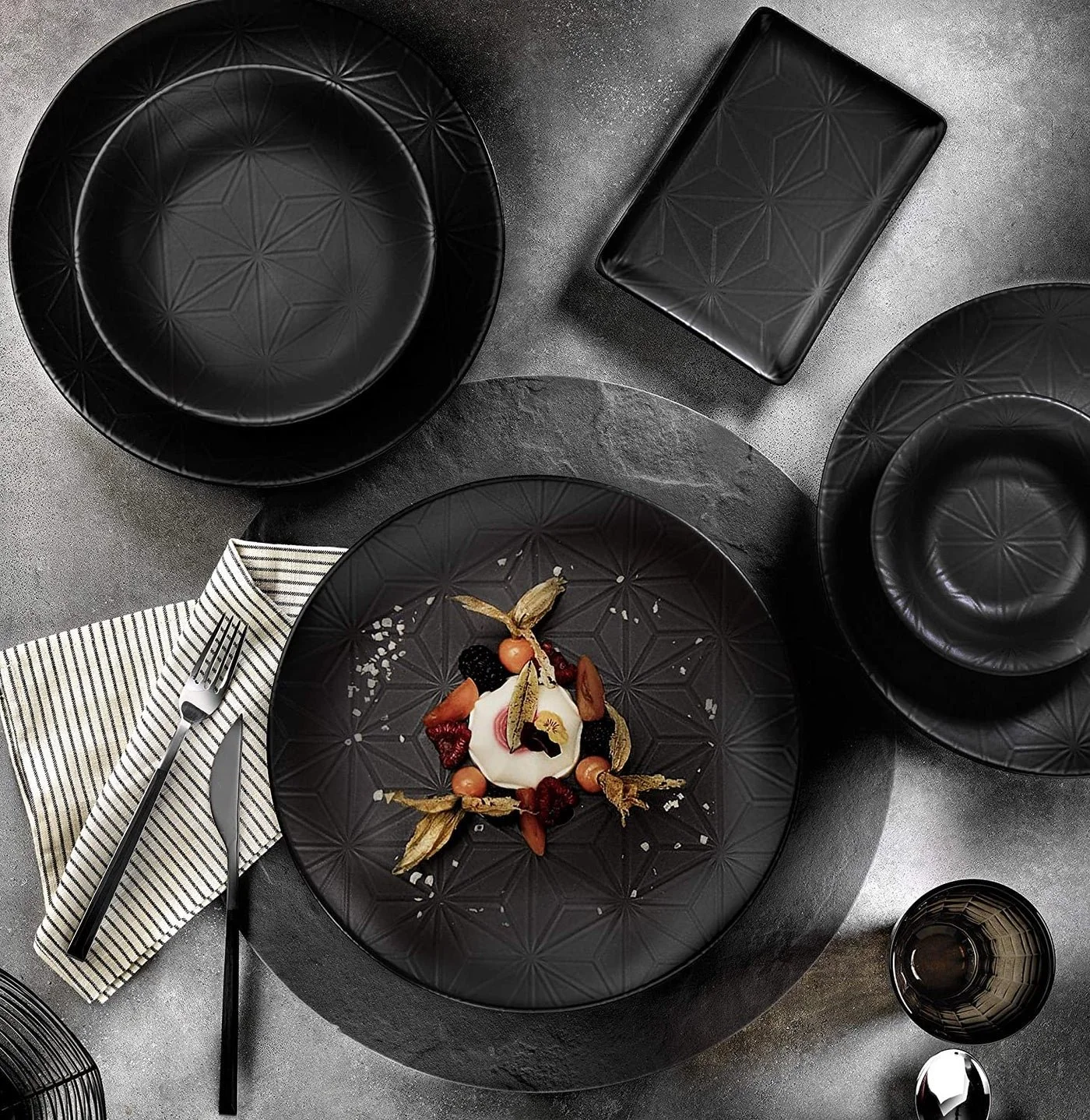 Luna Noir 12 Pieces Dinnerware Set