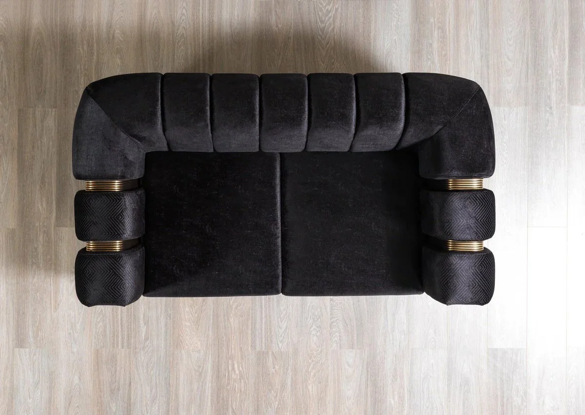 Diamond_Black_living_Room_16.jpg