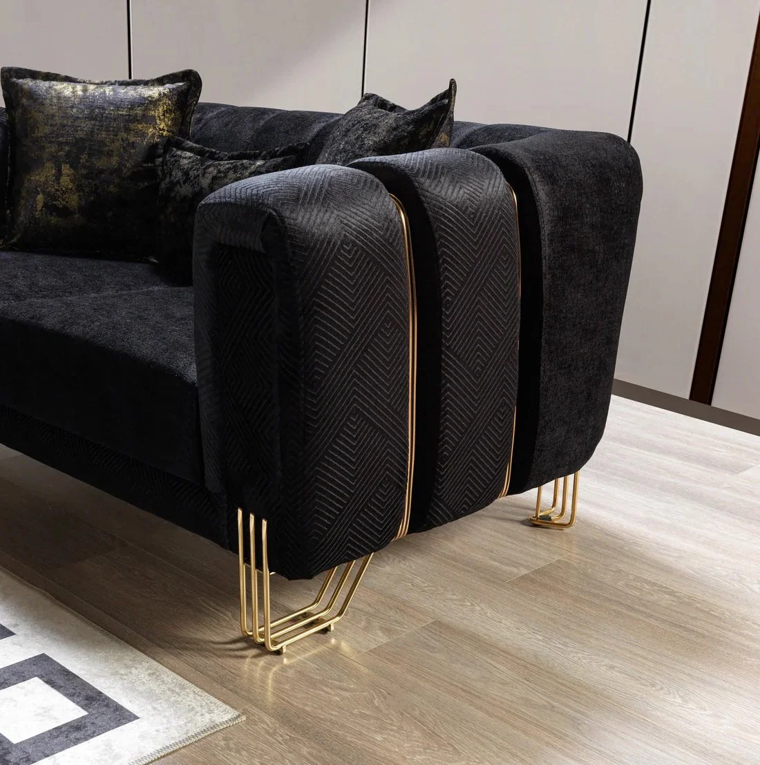 Diamond_Black_living_Room_11.jpg
