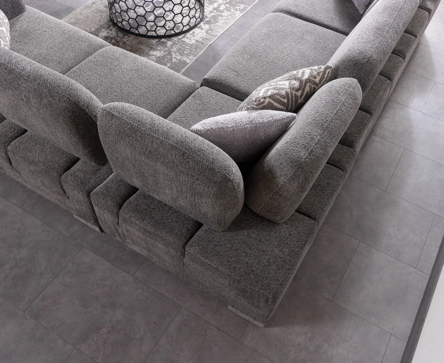 Pablo-Sectional_Gray_10.jpg