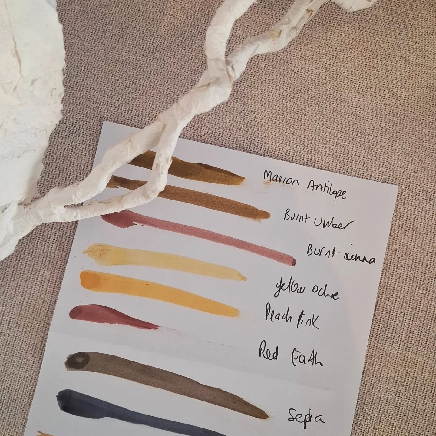 Rainy day inside called for some 3D-ing and a bit of acrylic air-spraying 🧚🏽&zwj;♀️⛈️