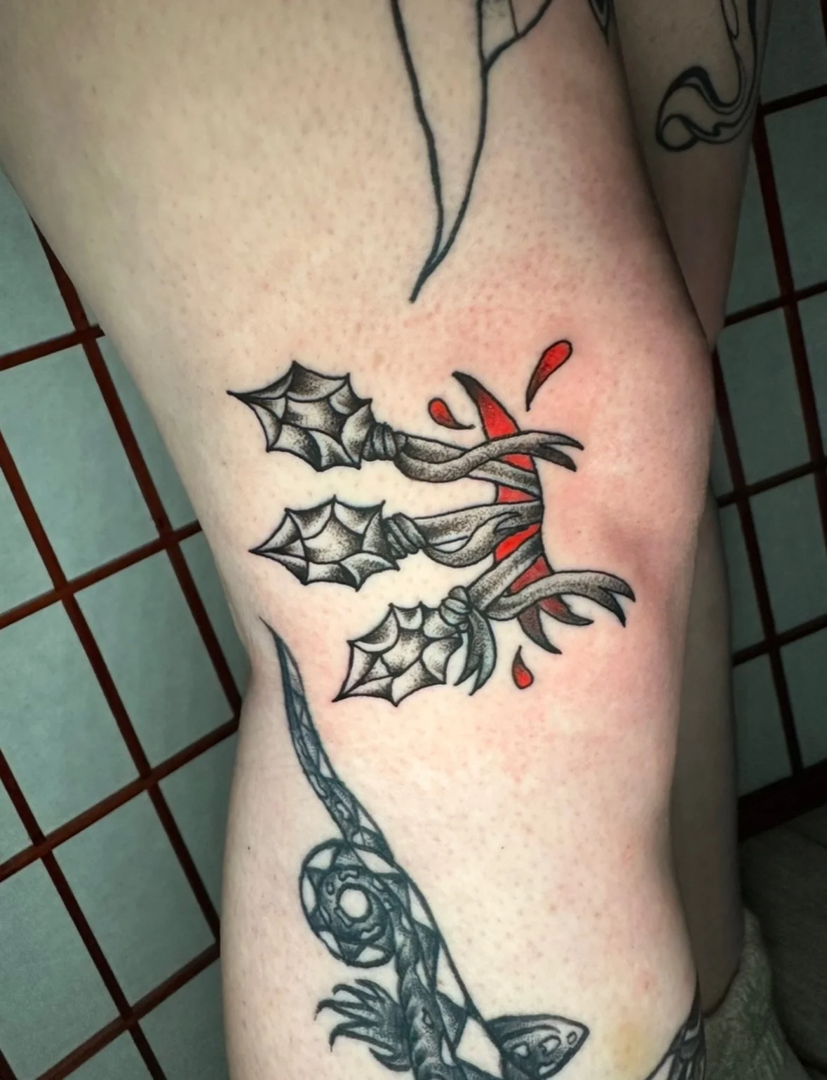 First one of the New Year!!
Another piece for Mallory&rsquo;s leg, thank you for your trust
-
Schedule your next tattoo! Booking for late January and February