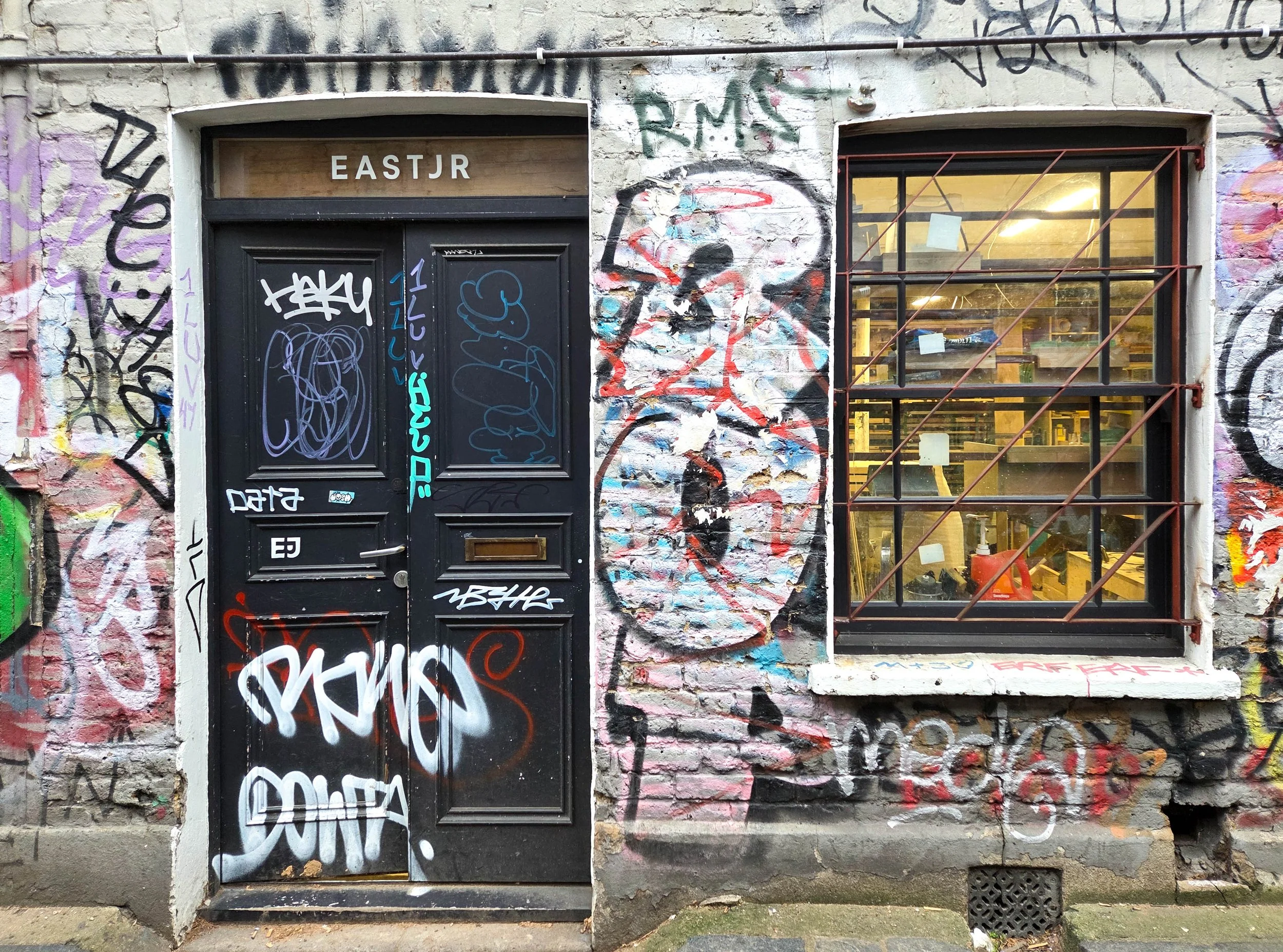 Graffiti Shop Cambridge Heath London (1 of 1).jpg