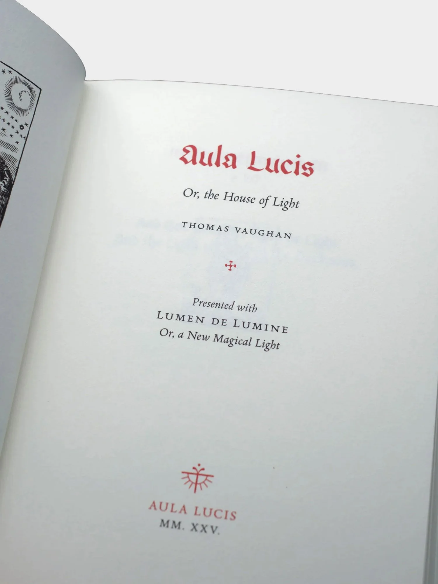 AULA-DELUXE_03.jpg