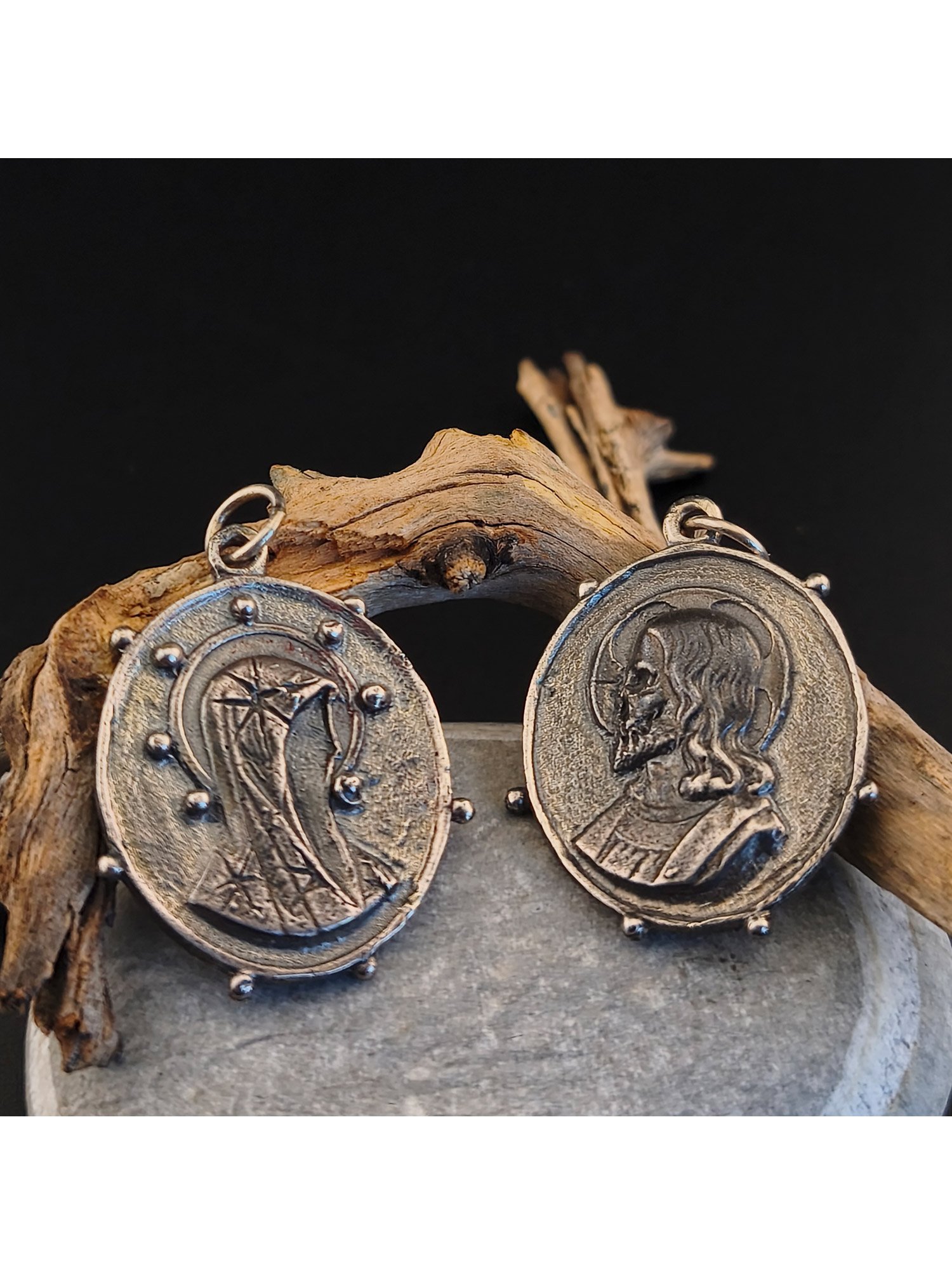 Heretical Medal (pendant)