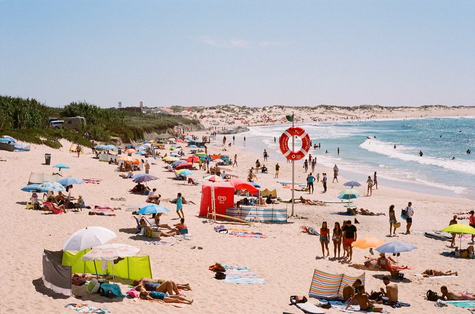 7 - Henri - Martinho na praia (2020).jpeg