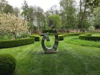 venus-stainless-steel-garden-sculpture-6.jpeg