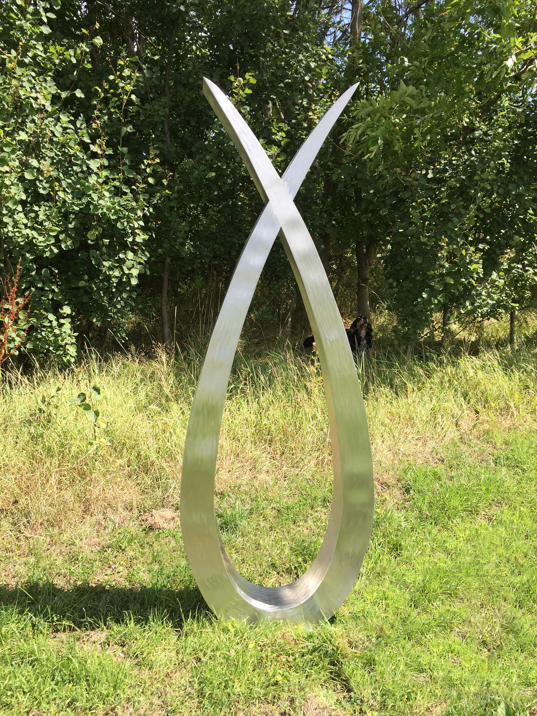 liberty-stainless-steel-garden-sculpture-2.jpg