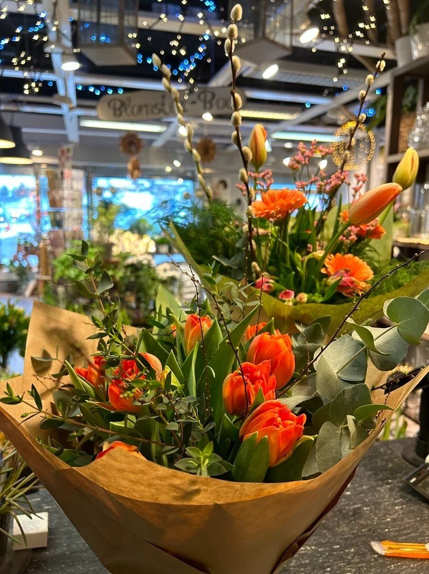 Blommor i Ektorp centrum