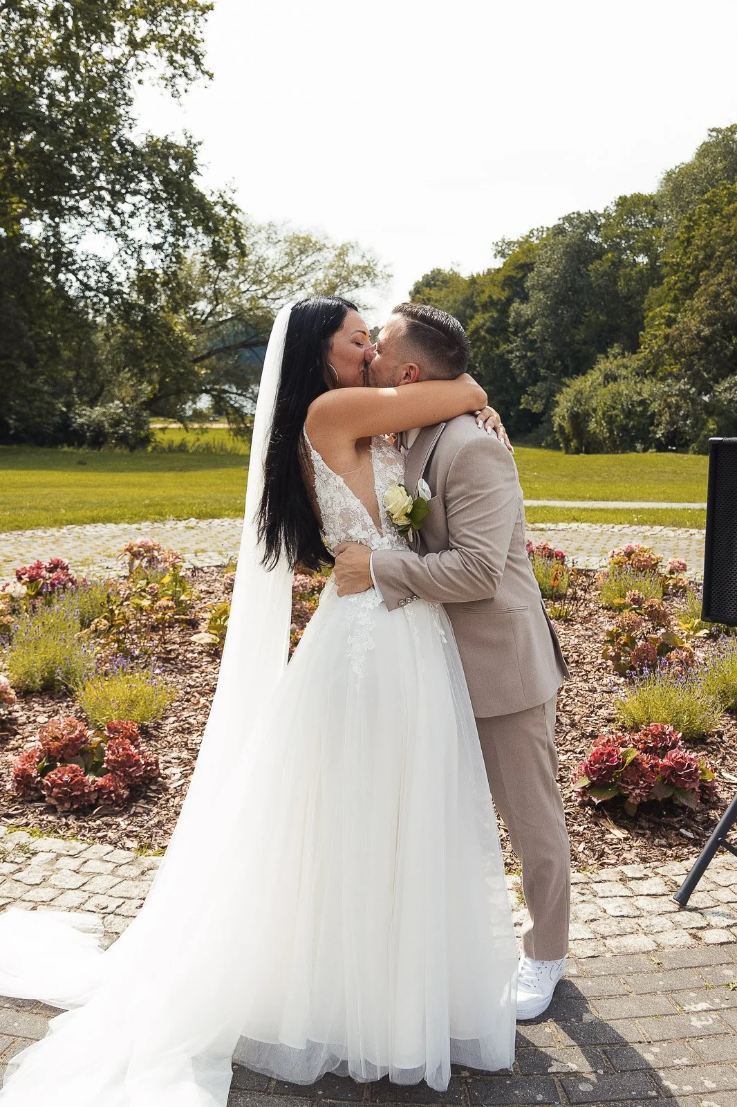 Der Hochzeitsfotograf Berlin - Gut Gwnikow Michaelle Max-464.jpg