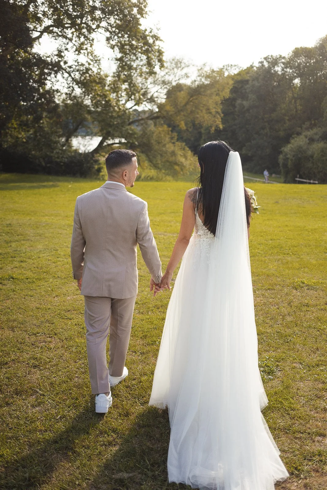 Der Hochzeitsfotograf Berlin - Gut Gwnikow Michaelle Max-664.jpg