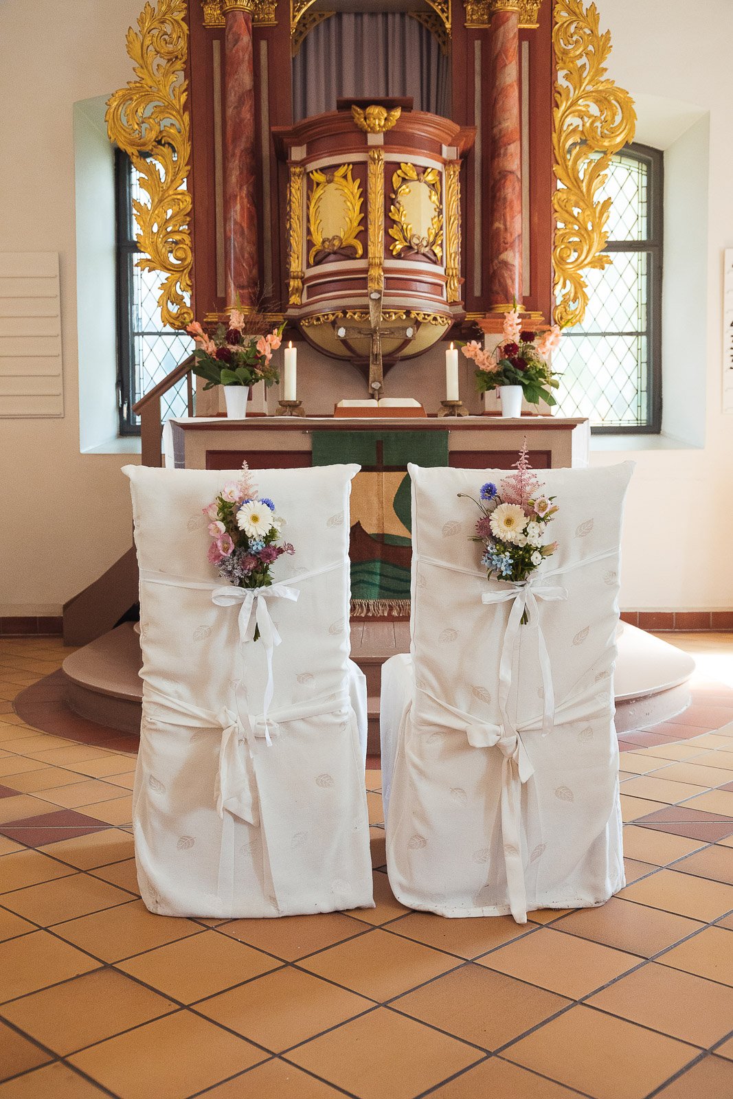 Der Hochzeitsfotograf Berlin - Hochzeitsfotos Kirche Wittenau Friederike Matthias-132.jpg