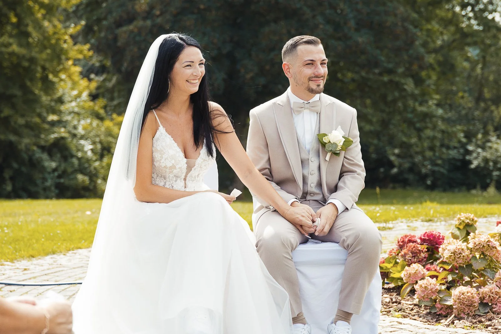 Der Hochzeitsfotograf Berlin - Gut Gwnikow Michaelle Max-439.jpg