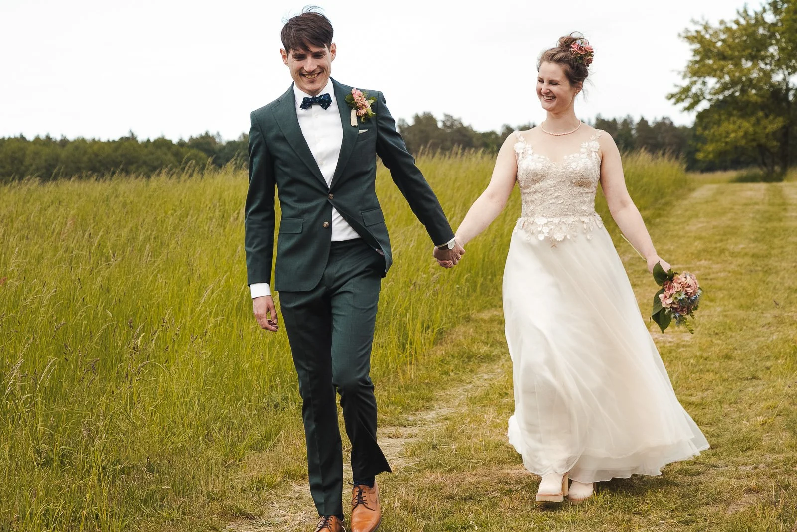 Der Hochzeitsfotograf Berlin - Hochzeitsfotos Gut Sarnow-228.jpg