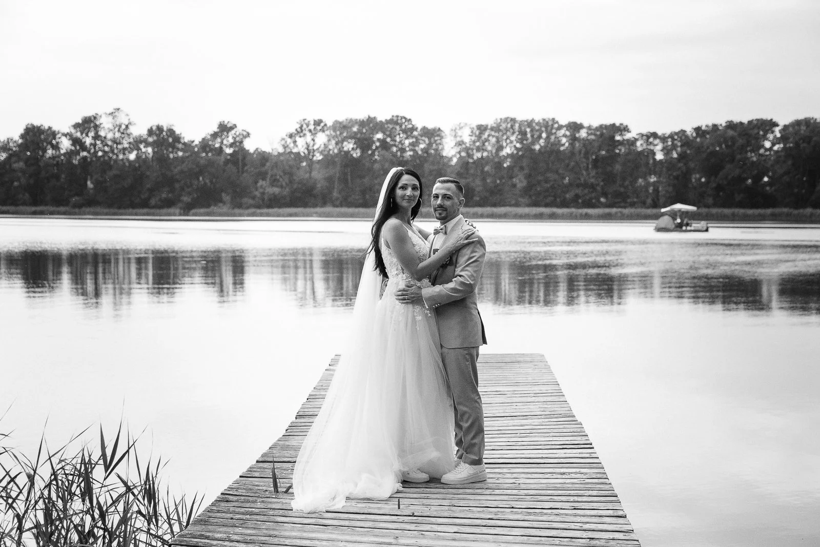 Der Hochzeitsfotograf Berlin - Gut Gwnikow Michaelle Max-809-2.jpg