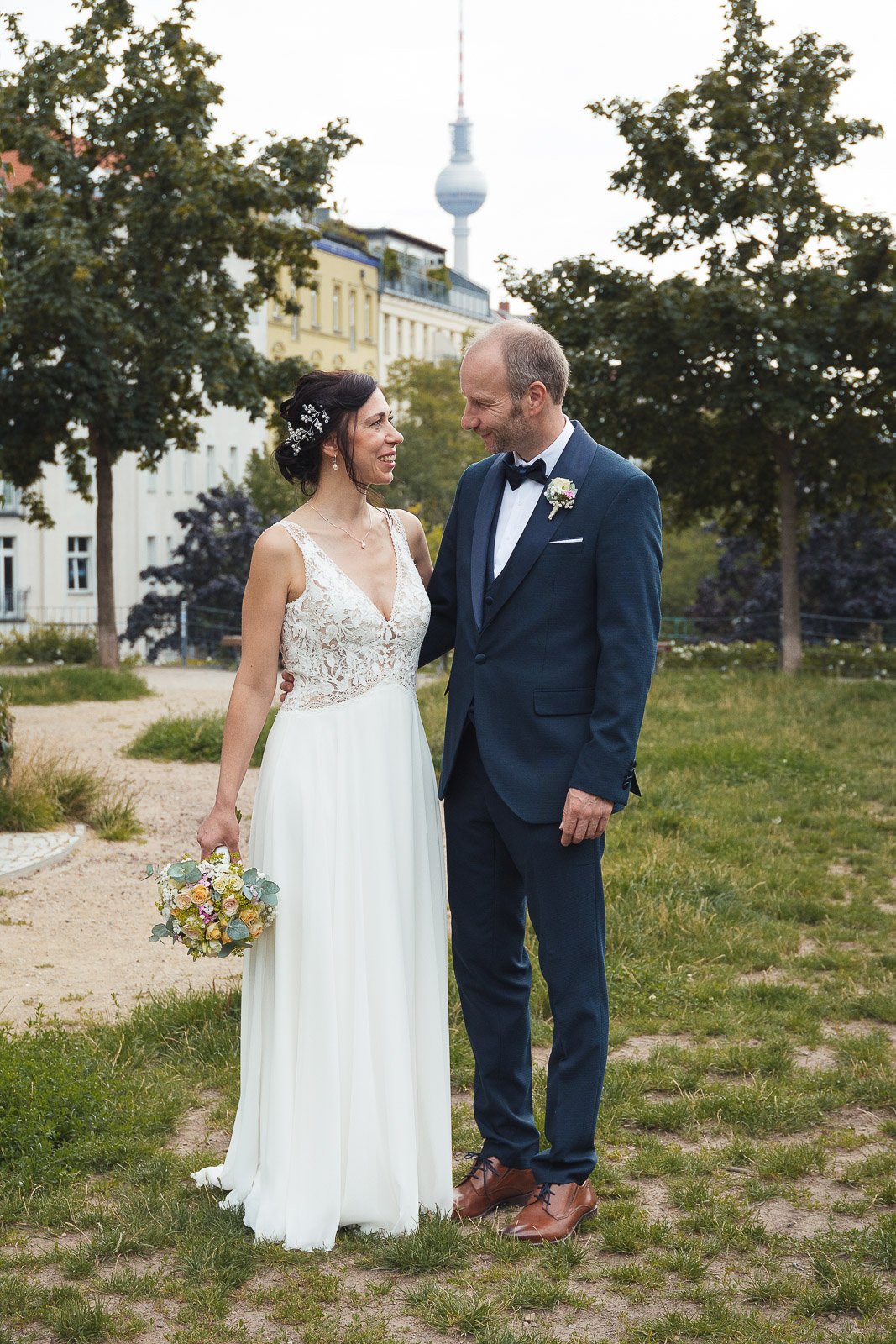 Der Hochzeitsfotograf Berlin - Hochzeitsfotos Prenzlauer Berg Natalia Ingo-129.jpg