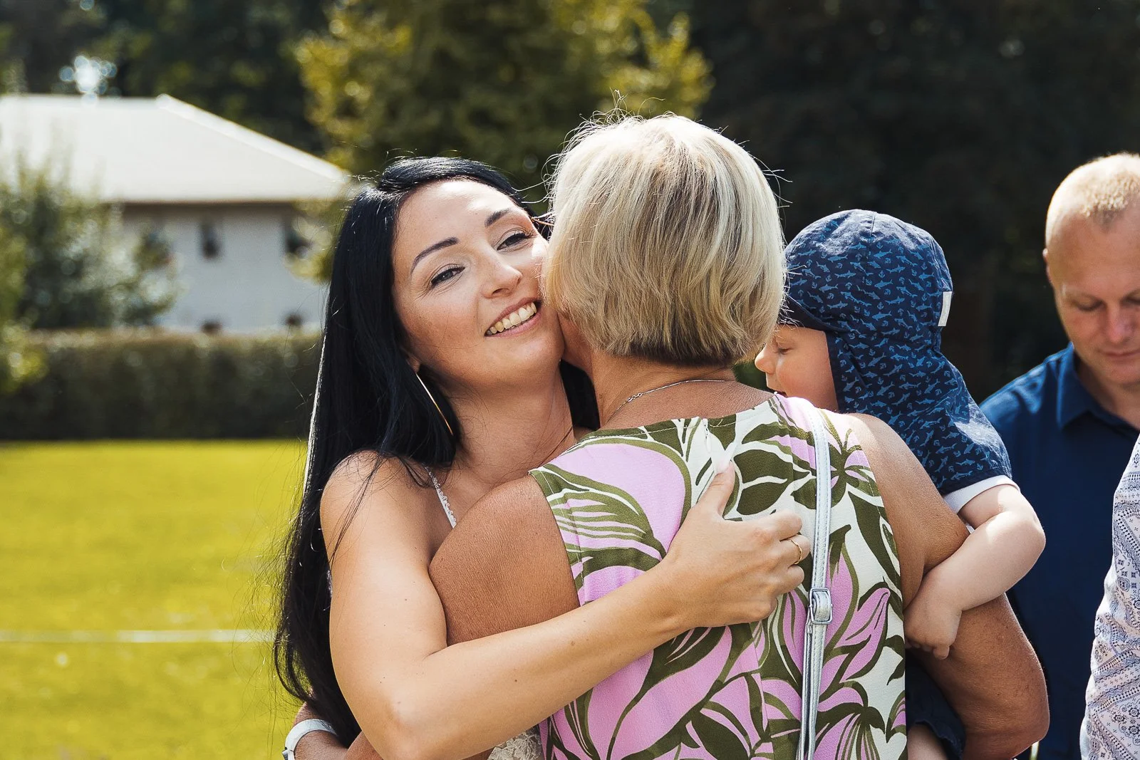Der Hochzeitsfotograf Berlin - Gut Gwnikow Michaelle Max-481.jpg