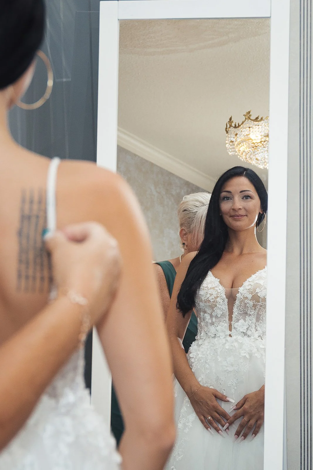 Der Hochzeitsfotograf Berlin - Gut Gwnikow Michaelle Max-347.jpg