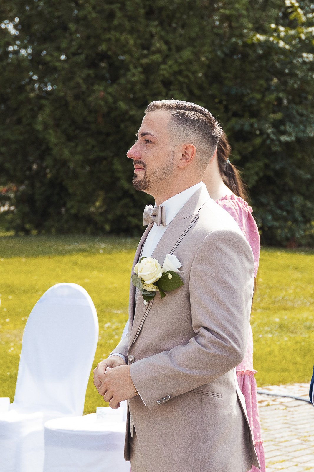 Der Hochzeitsfotograf Berlin - Gut Gwnikow Michaelle Max-404.jpg