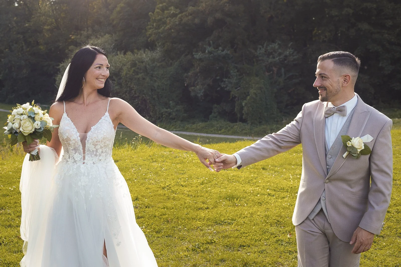 Der Hochzeitsfotograf Berlin - Gut Gwnikow Michaelle Max-671.jpg