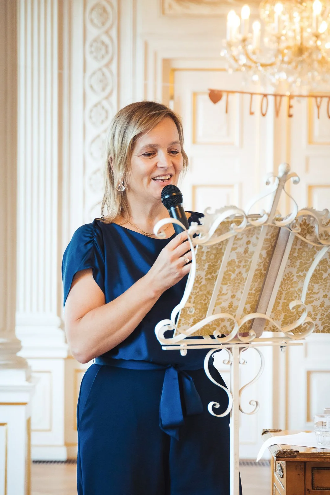 Der Hochzeitsfotograf Berlin - Hochzeitsfotos Schloss Friedrichsfelde Kathi Matthias-87.jpg