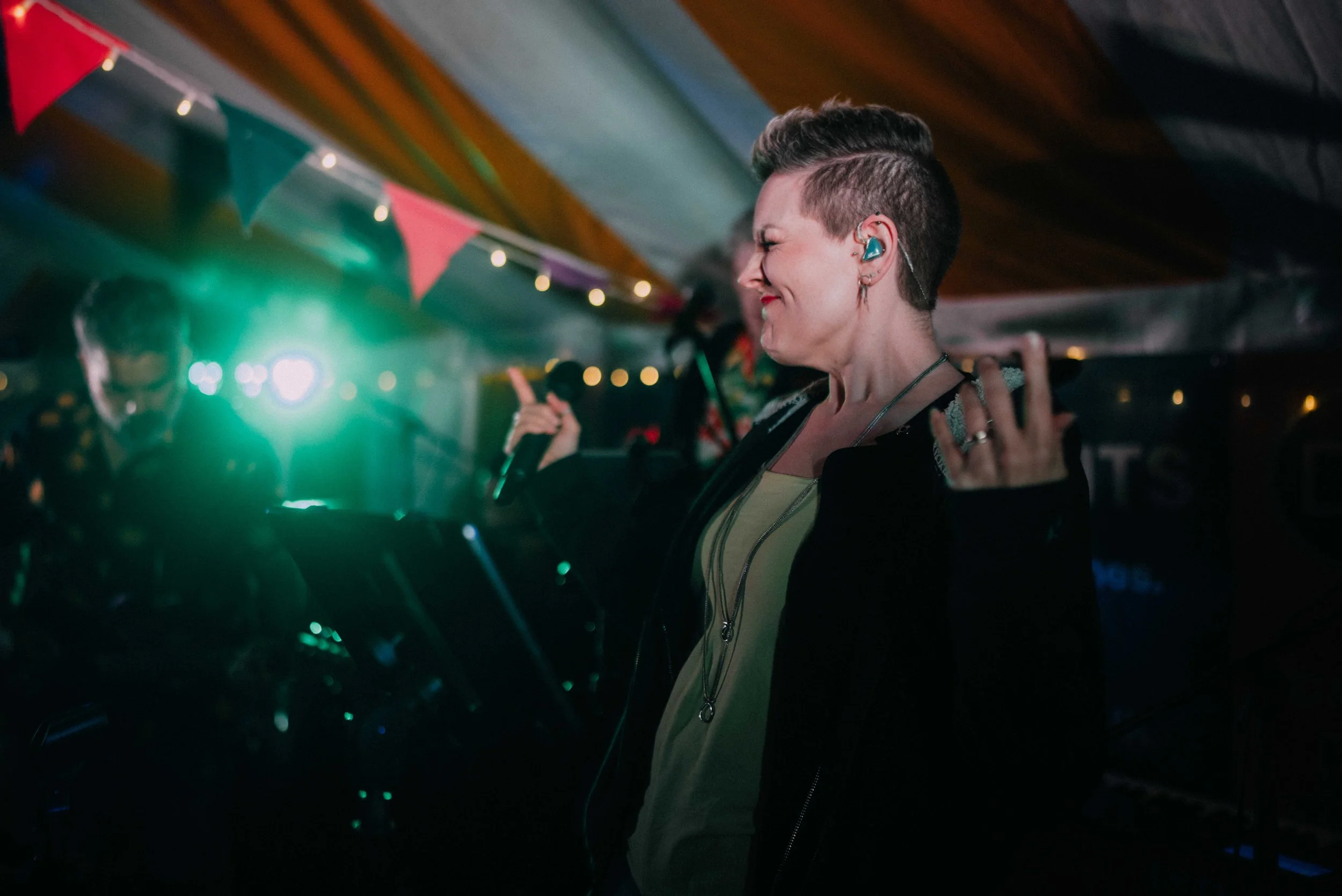 Electraverse Singer at a birthday party.jpeg