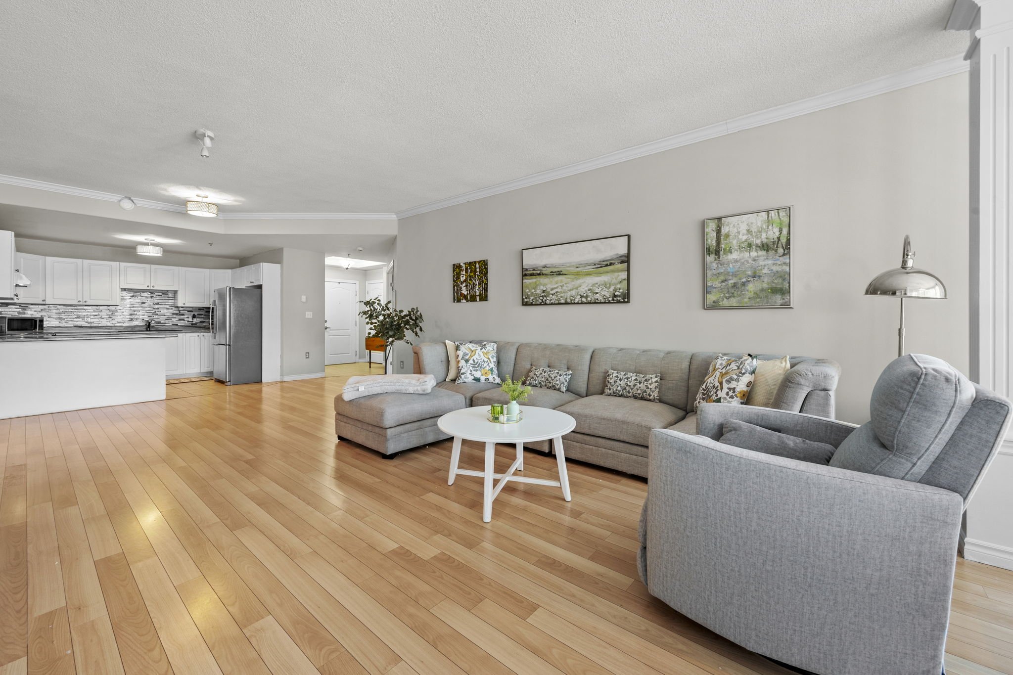 106 78 Regency Park Drive Clayton Park