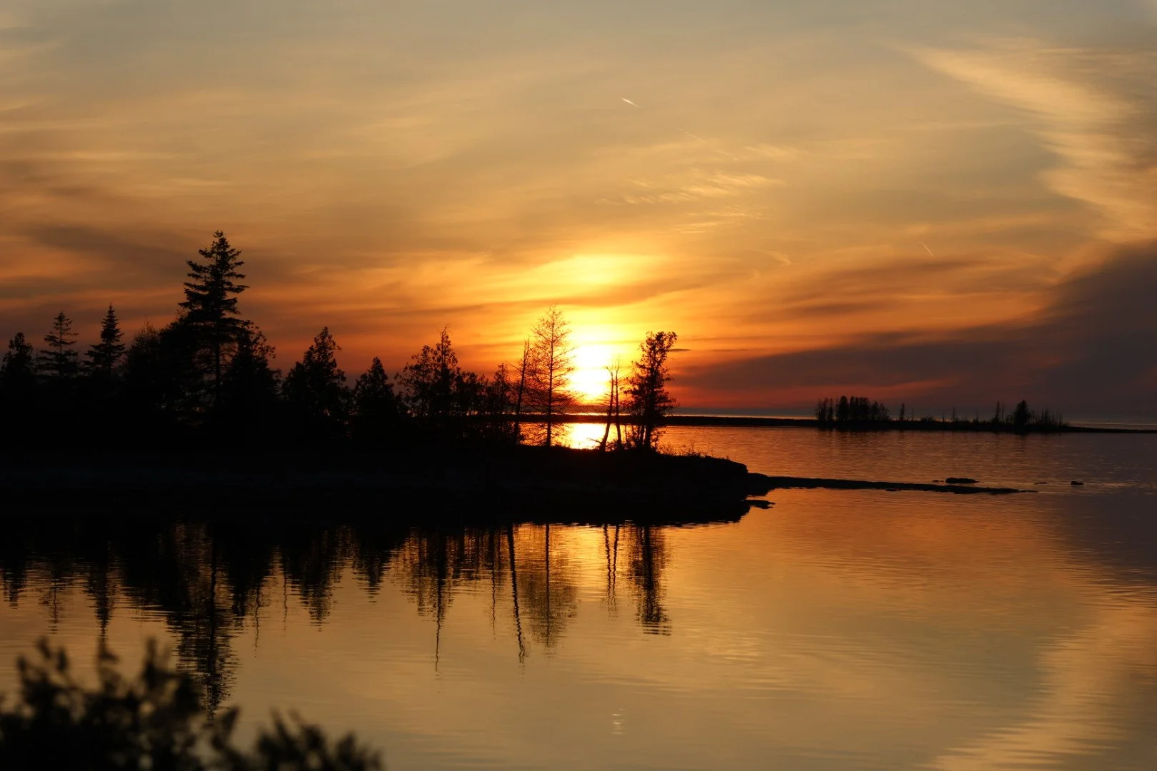 Sunset over the bay
Location: North Paw, Tobemory, Ontario Canada