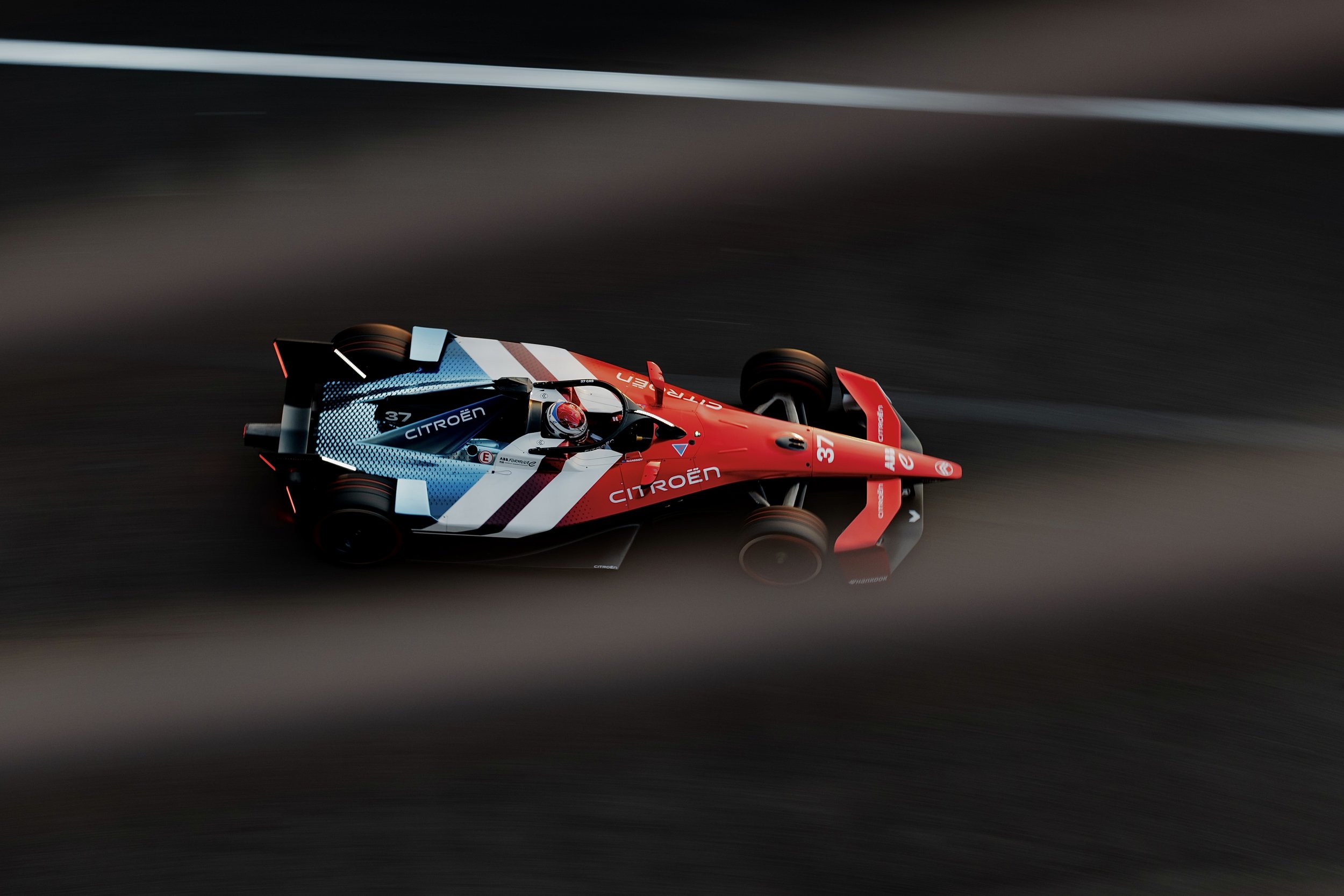 Spacesuit-FA-FE-MCeP-08-01-26-210 3.jpg