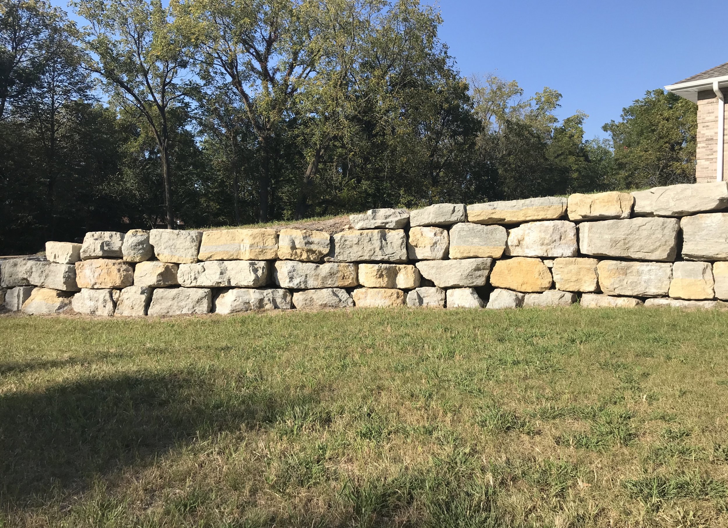 large-structural-stone-wall-rock-county-wi.jpg