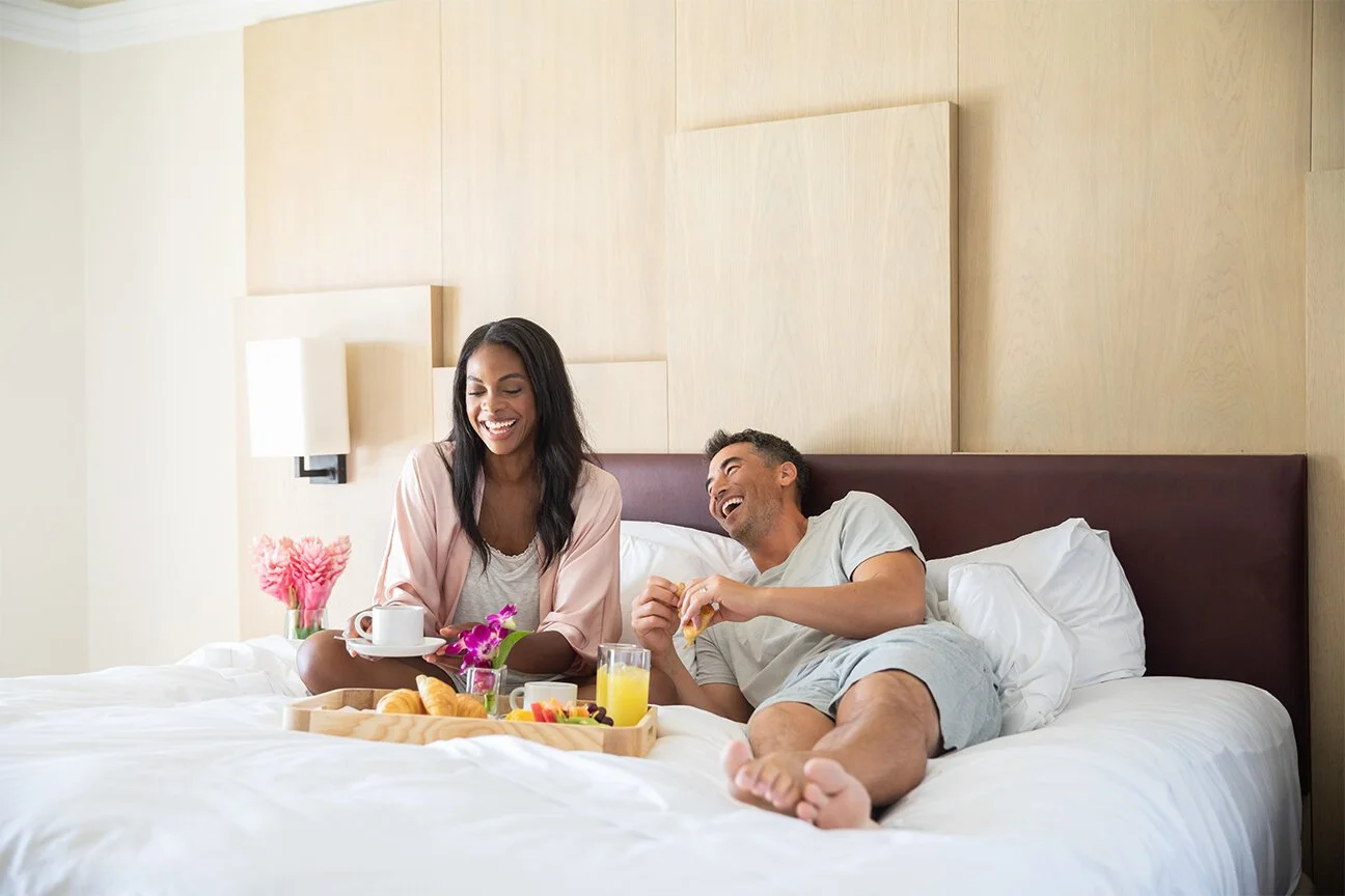 Breakfast_in_bed_2887-R.jpg