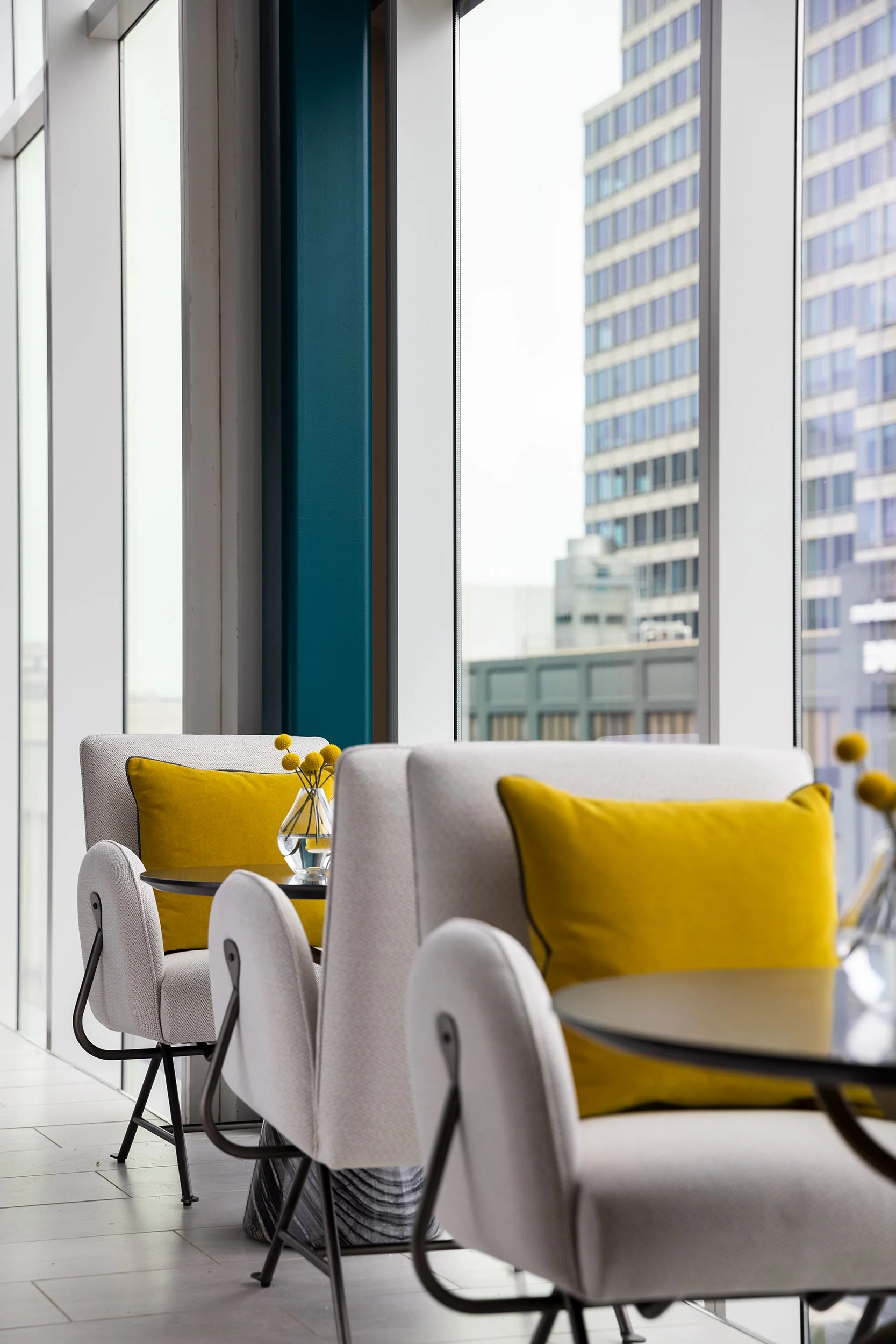 LOBBY_VIGNETTE_2_2350-R.jpg