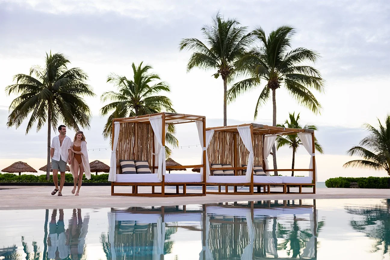 POOL_CABANAS_RM_4308-R.jpg