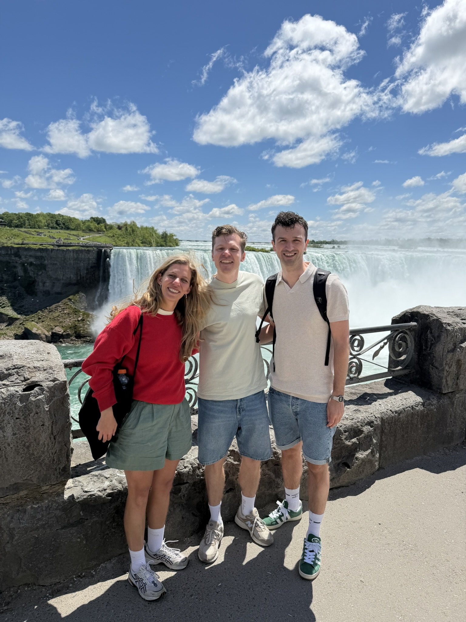 28_niagara-falls-with-anouk.JPEG