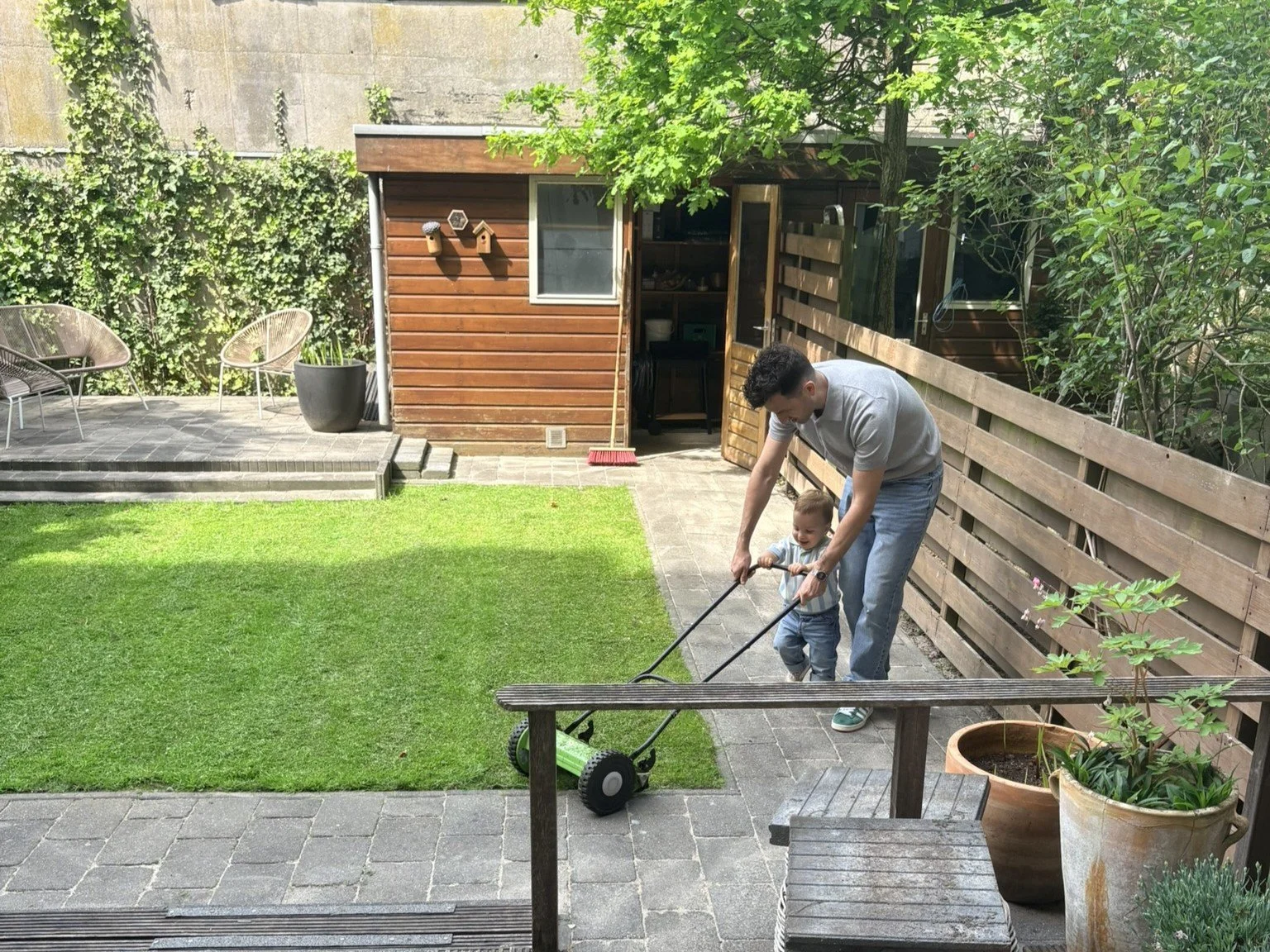 23_garden-lawnmower-with-toddler.JPEG